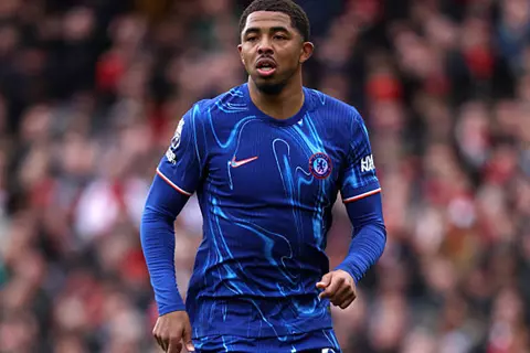 تشيلسي يعلن خضوع ويسلي فوفانا لعملية جراحية